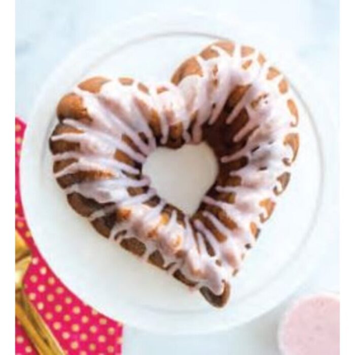 cast alum elegant heart bundt cake pan 257nw 55548 240924122755 1