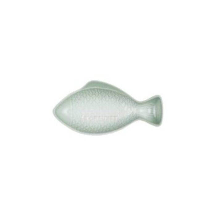 small fish dish water green 240901123854